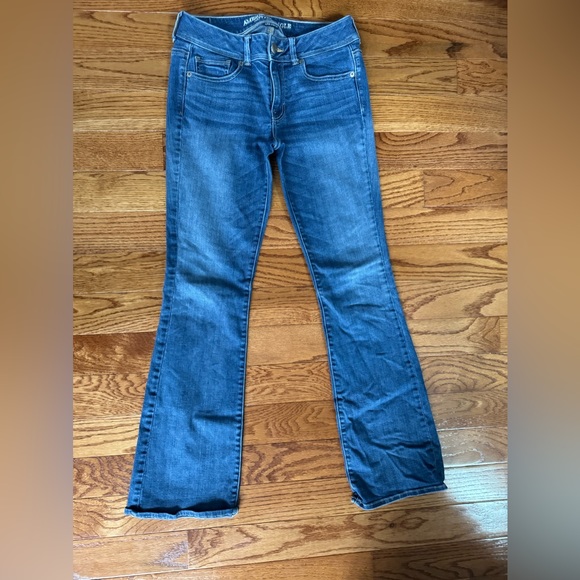 EUC‎ - American Eagle Kick Boot Jeans - Picture 3 of 6